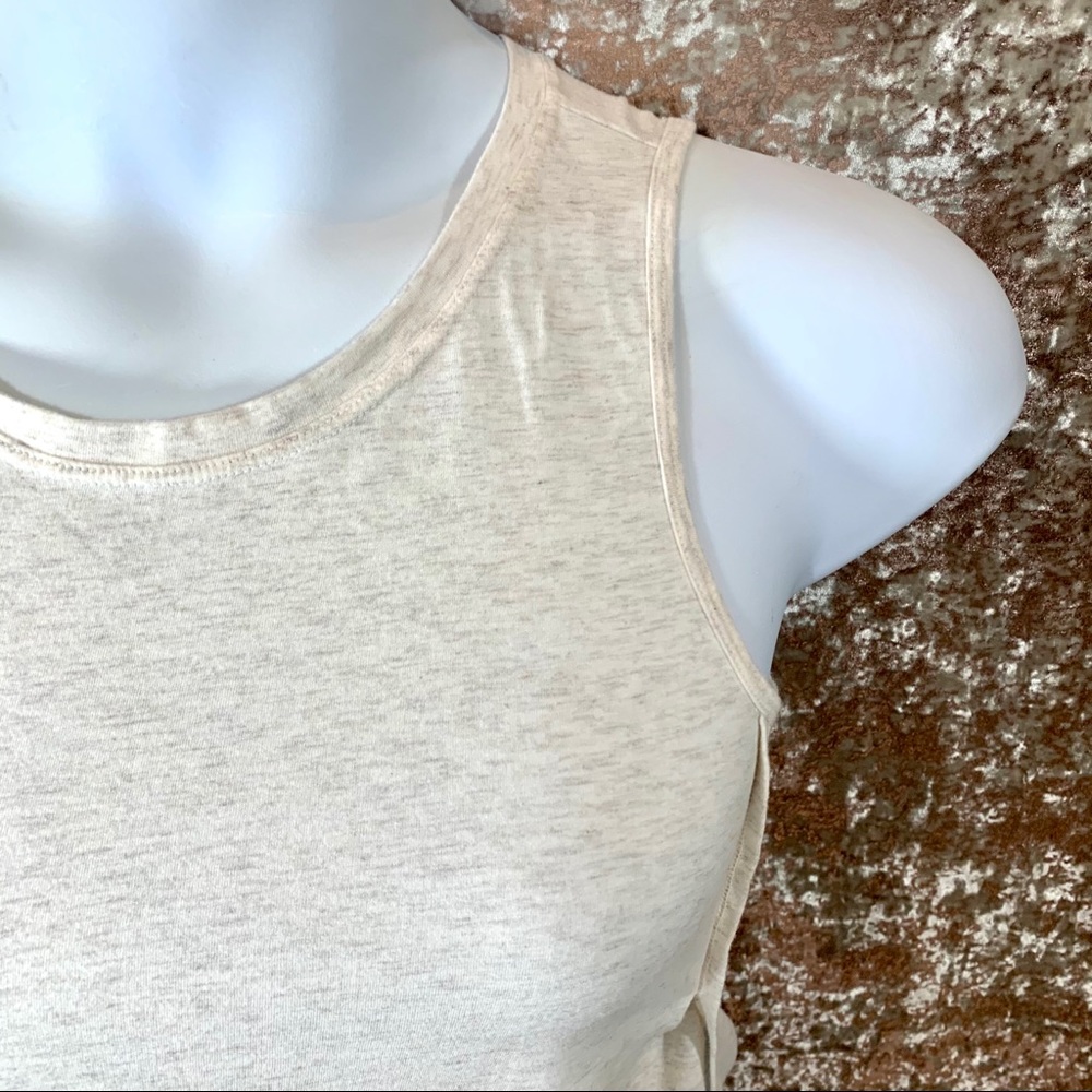 Fabletics Loveday Tank - Picture 6 of 8